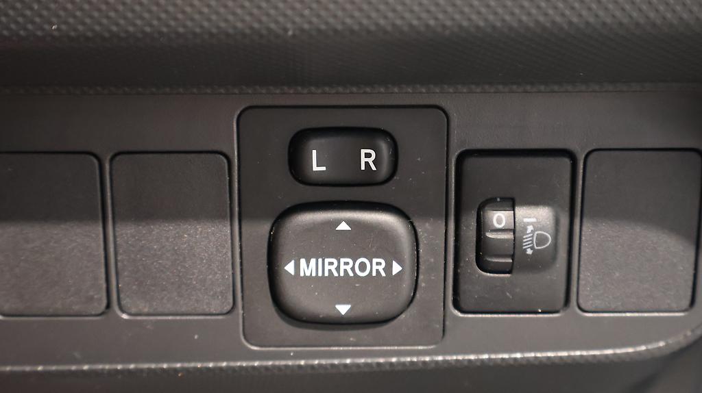 2008 Toyota Corolla 1.8P GX HATCH 5 6M image 329080