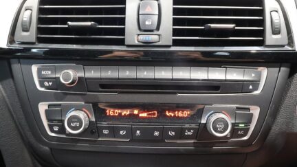 2013 Bmw 320i Touring M Sport image 328015