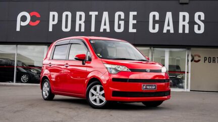 2012 Toyota Spade F Model – Push Button Start image 329691