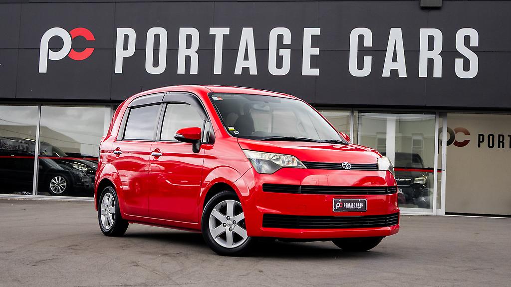 2012 Toyota Spade F Model – Push Button Start image 329690