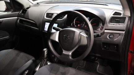 2014 Suzuki Swift XG image 330789