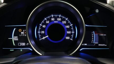 2014 Honda Fit Hybrid L-Package image 328458