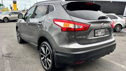 2014 Nissan Qashqai TI 2.0P/1CVT/HA/5DR image 328377