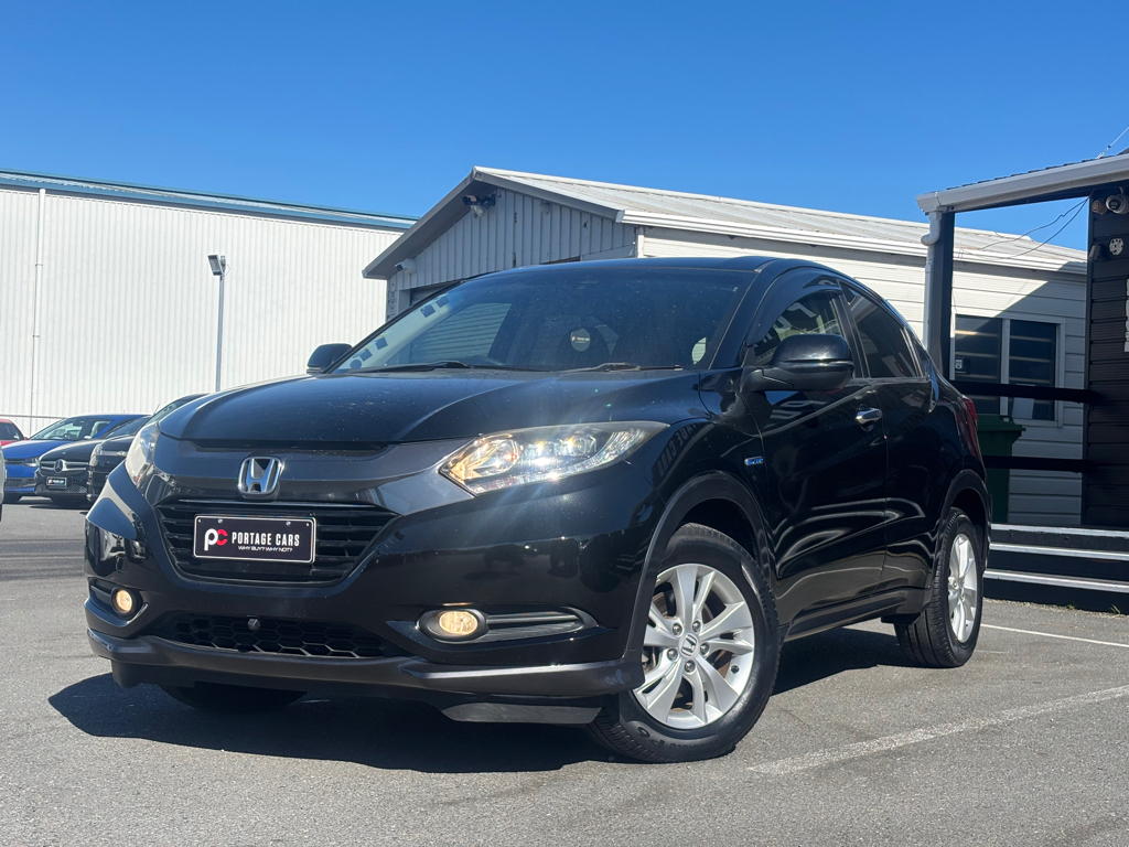 2014 Honda Vezel Hybrid X, Low KMS image 327628