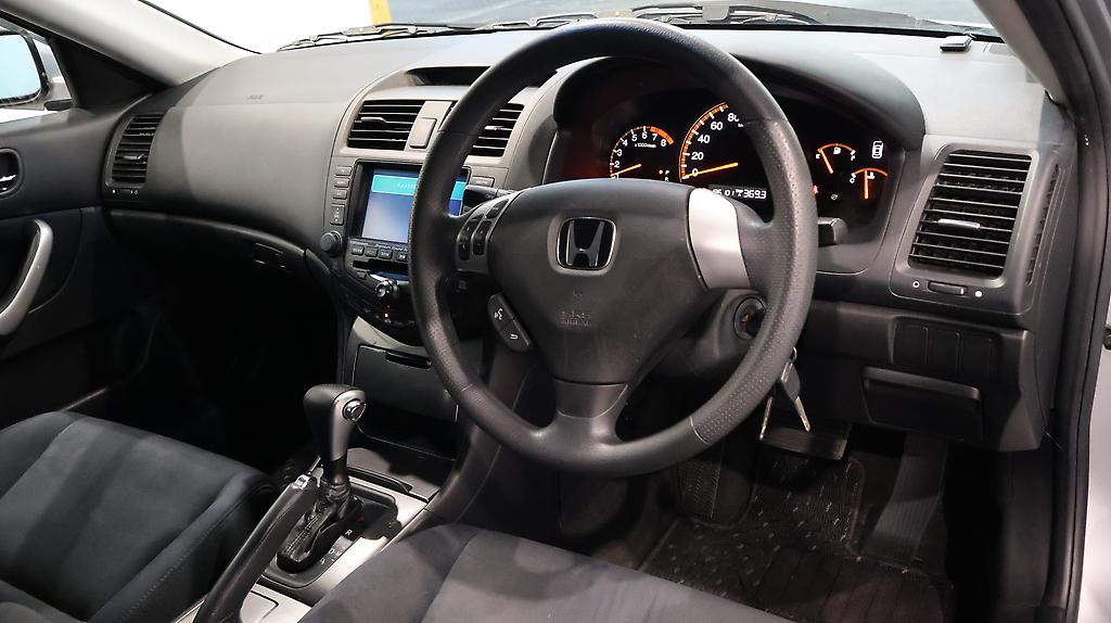 2005 Honda Accord Wagon 2.4 image 328598