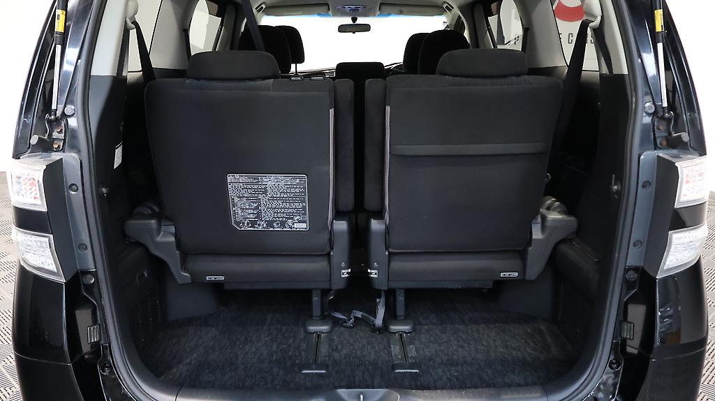 2013 Toyota Vellfire 2.4Z image 328570