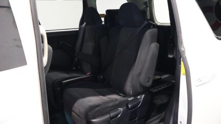 2012 Toyota Vellfire Reverse Camera + Parking Sensors image 328938