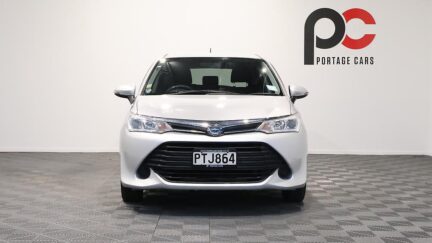 2015 Toyota Corolla FIELDER image 330103