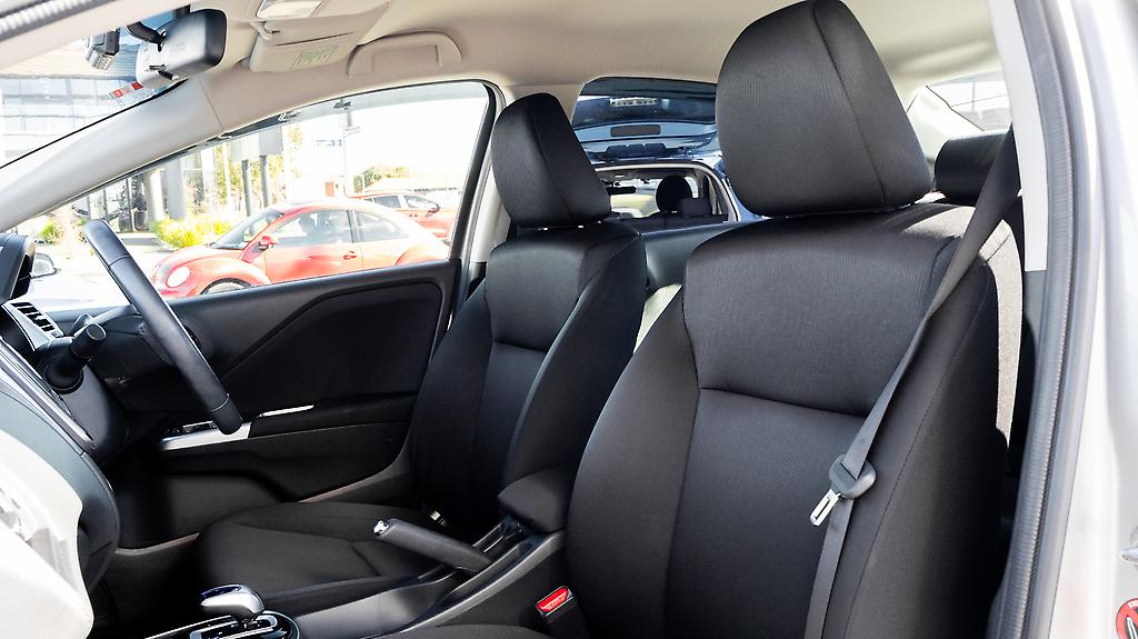 2014 Honda Grace Hybrid Low KMS Push start image 328711