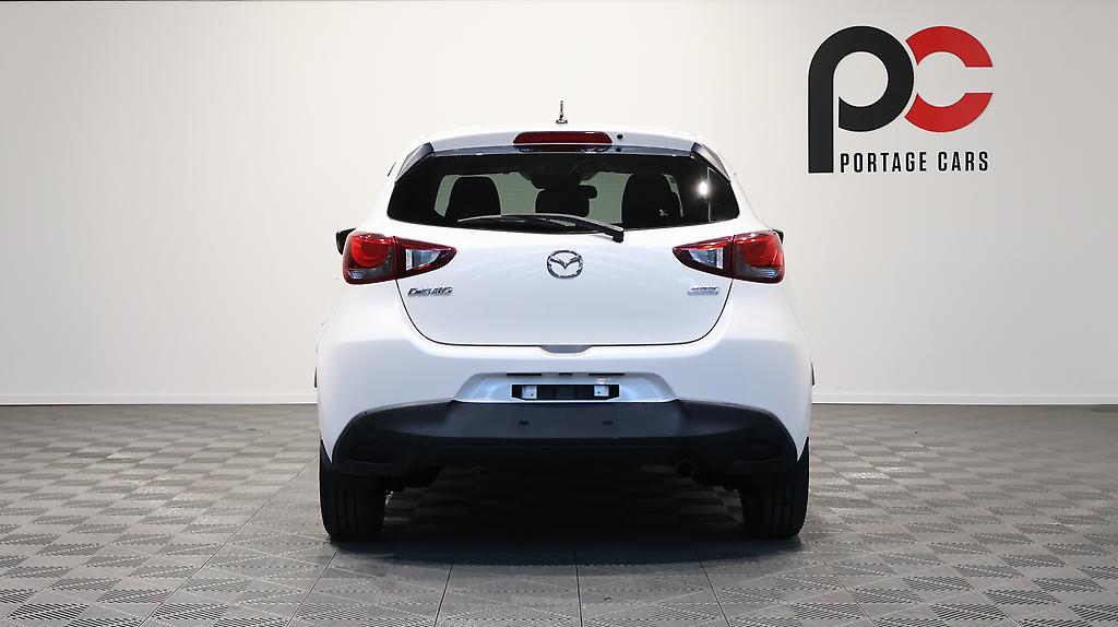 2015 Mazda Demio image 330761