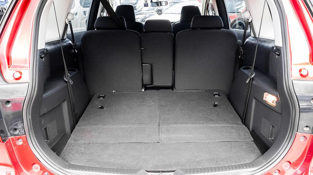 2012 Nissan Lafesta Highway Star-G – 6 Seater – Power Sliding Door image 330186