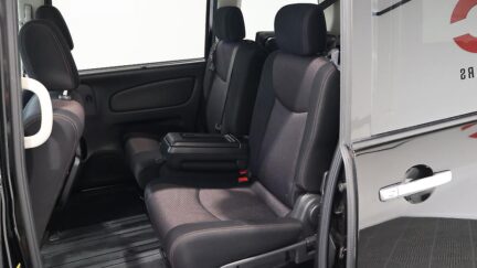 2013 Nissan Serena Hybrid Highway Star S image 329805