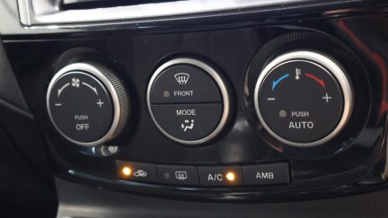 2013 Mazda Premacy 20S Skyactiv L-Package image 328879