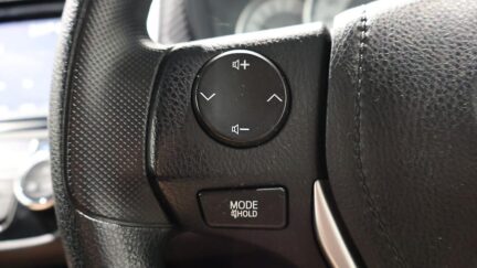 2014 Toyota Corolla FIELDER image 329352