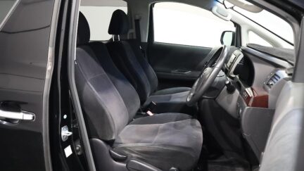2013 Toyota Vellfire 2.4Z image 328575