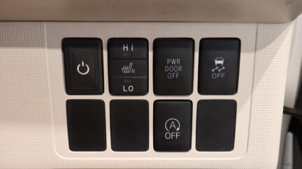 2015 Toyota Spade G Model image 328259