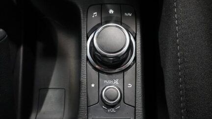 2015 Mazda Demio image 330772