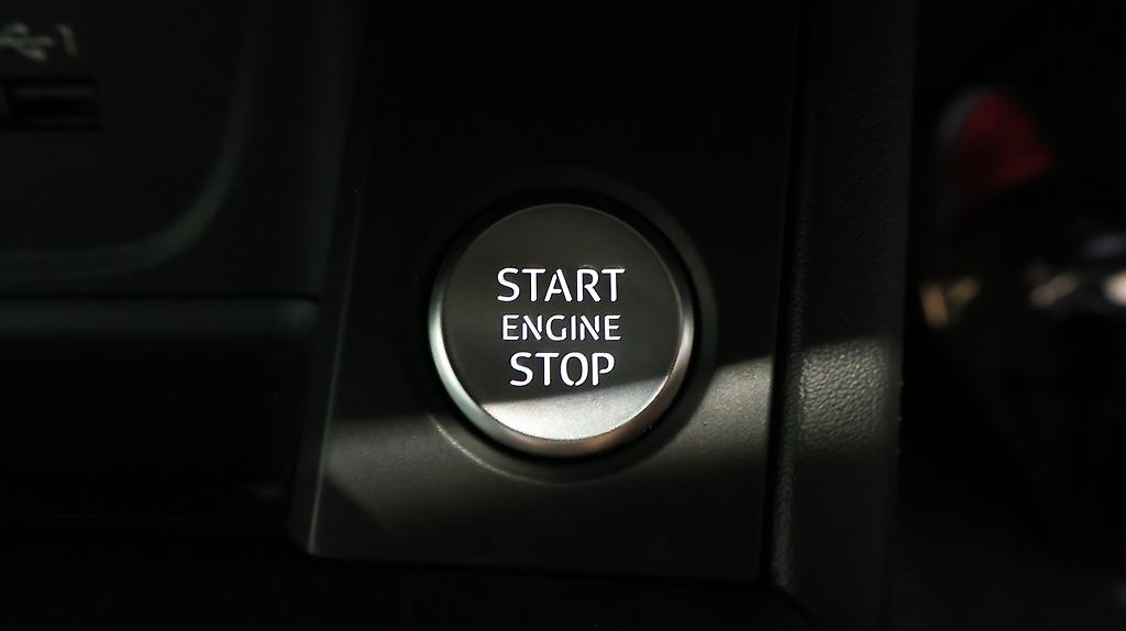 2018 Audi A4 2.0 TFSI STRONIC NZ NEW image 328513