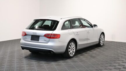 2012 Audi A4 Avant 2.0T Quattro 4WD image 327852