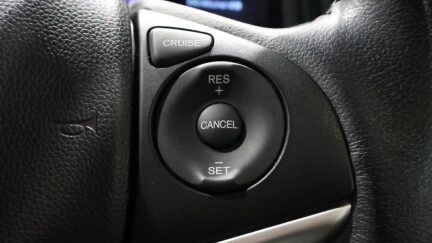 2015 Honda Fit Hybrid L-Package image 327737