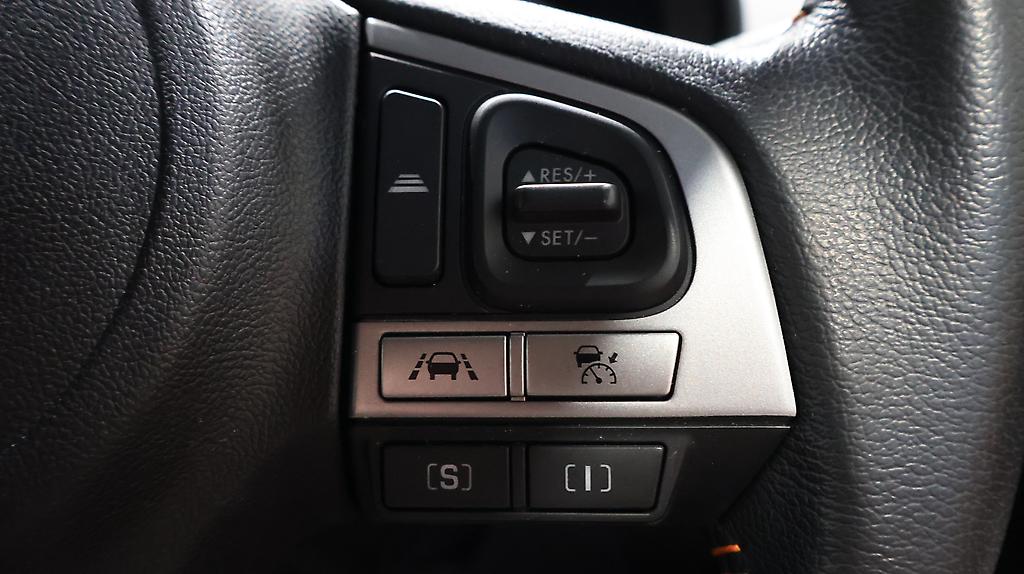 2015 Subaru Xv 2.0i-L Eyesight 4WD image 329330