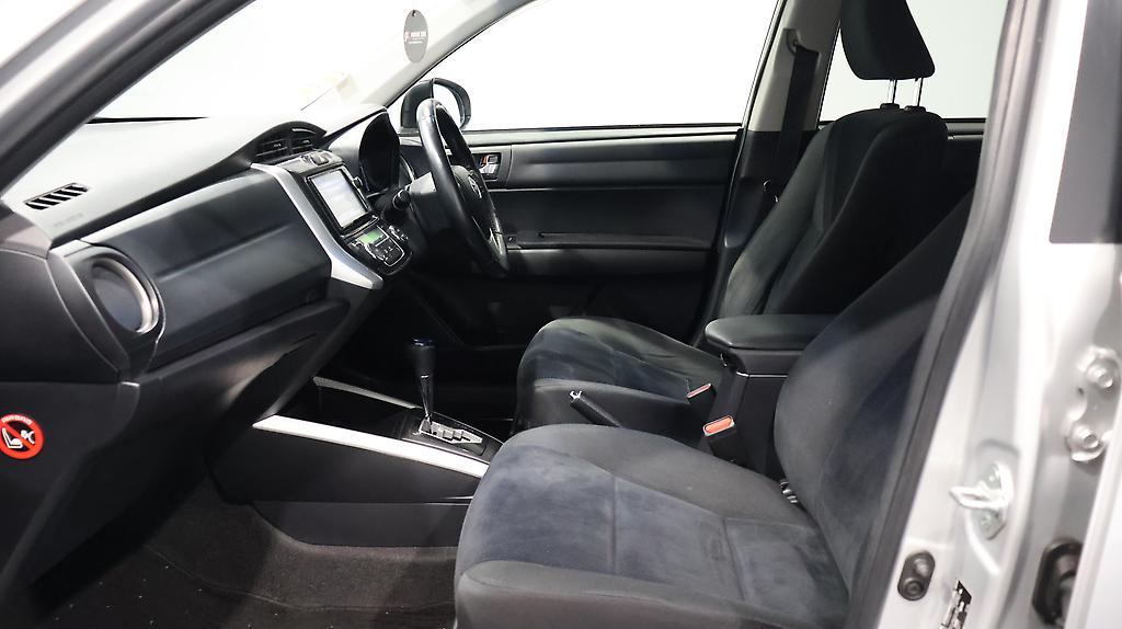 2014 Toyota Corolla G Model, Push Start, Reverse Camera image 327660