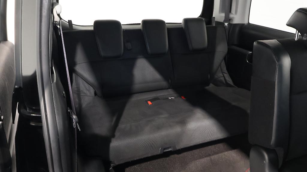 2013 Honda Step Wagon WGN Z Cool Spirit image 328337