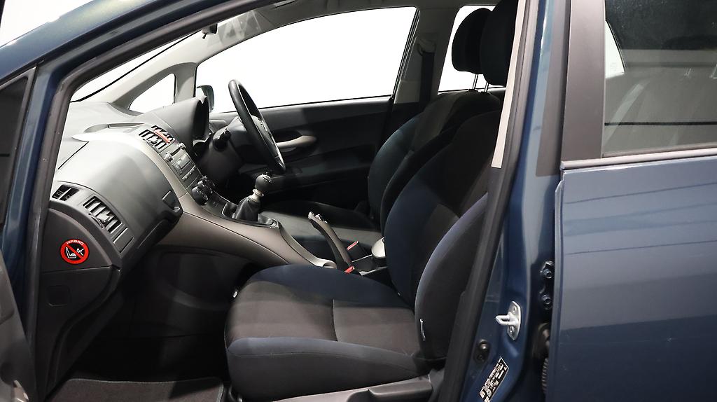 2008 Toyota Corolla 1.8P GX HATCH 5 6M image 329070