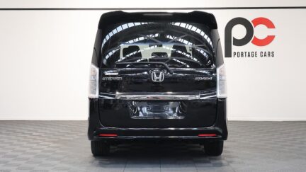 2013 Honda Step Wagon WGN Z Cool Spirit image 328333