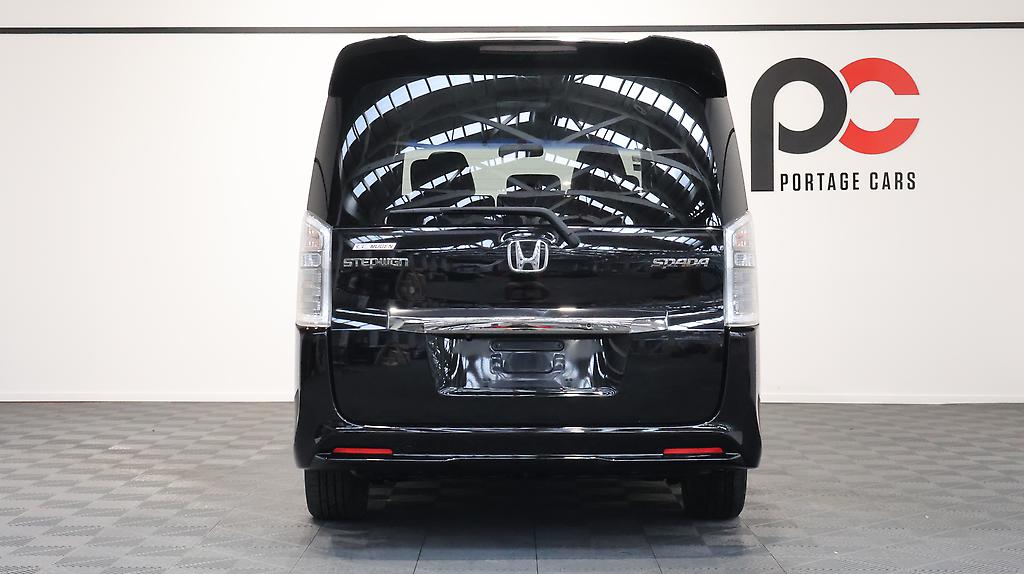 2013 Honda Step Wagon WGN Z Cool Spirit image 328333