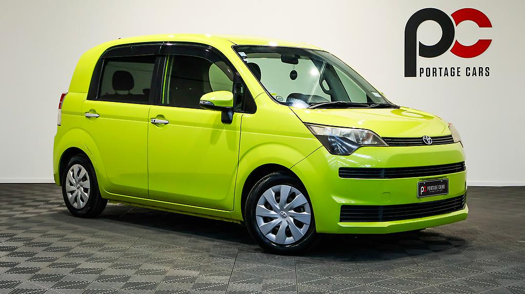 2013 Toyota Spade F Model – Push Button Start image 329575