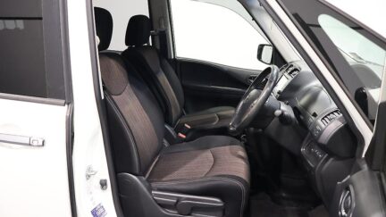 2015 Nissan Serena Hybrid Highway Star V Selection Safety S image 329366