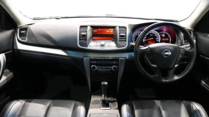 2010 Nissan Maxima 350L image 329119