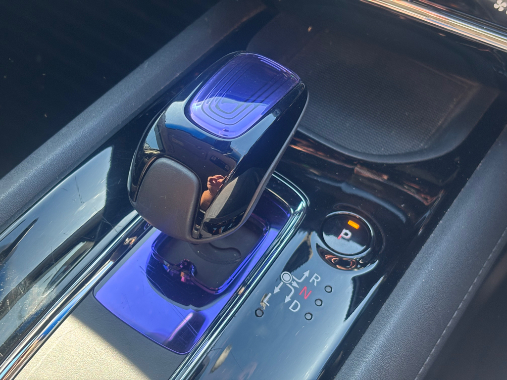 2014 Honda Vezel Hybrid X, Low KMS image 327643