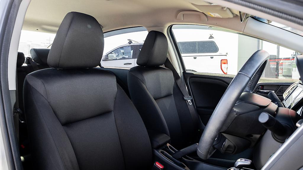 2014 Honda Grace Hybrid Low KMS Push start image 328702