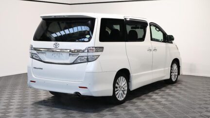 2012 Toyota Vellfire Reverse Camera + Parking Sensors image 328934