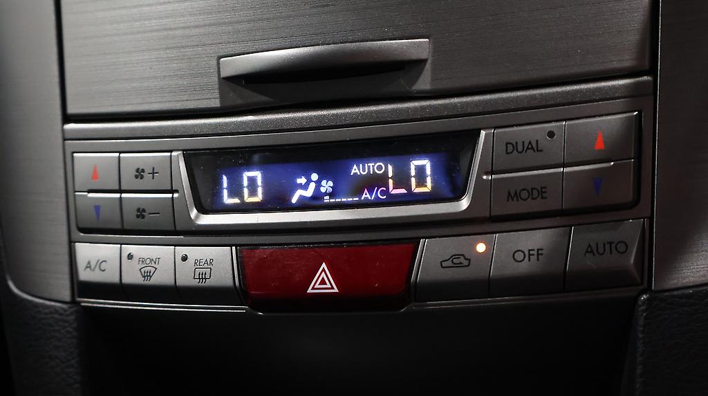 2012 Subaru Legacy Touring Wagon 2.5i Eyesight B Sport G-Package AWD image 329909