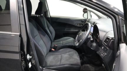 2012 Toyota Ractis G Model image 329051