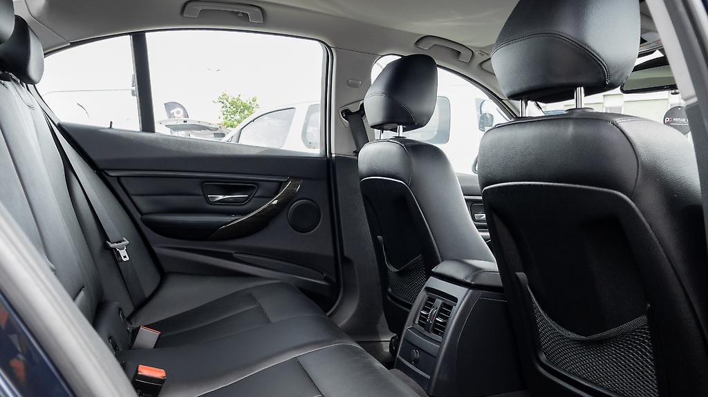 2014 Bmw 320i Leather package image 330583