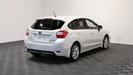 2014 Subaru Impreza Sport 2.0i AWD image 327040