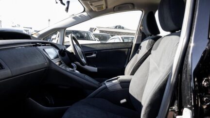 2012 Toyota Prius S MODEL slick design image 333513