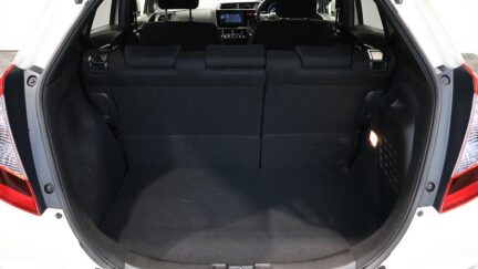 2013 Honda Fit Hybrid S-Package image 328179