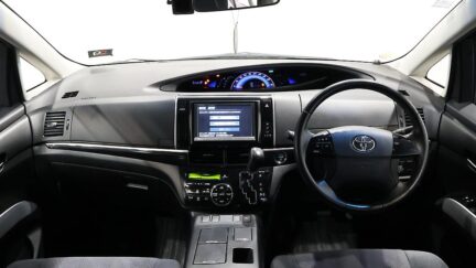 2012 Toyota Estima Hybrid image 327772