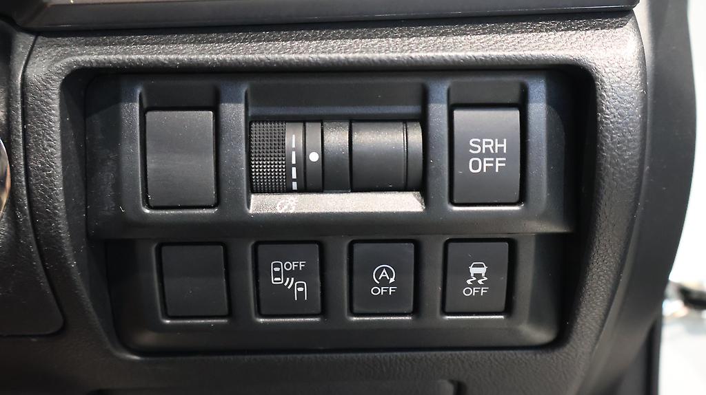 2017 Subaru Impreza Sport 2.0i-L Eyesight AWD image 330474