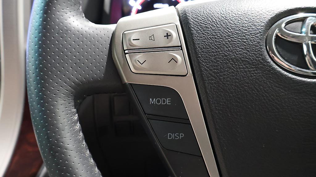 2013 Toyota Vellfire image 330528