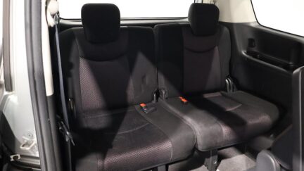 2013 Nissan Serena image 330496