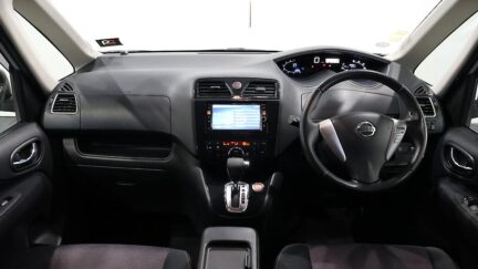 2012 Nissan Serena Highway Star Hybrid image 327708