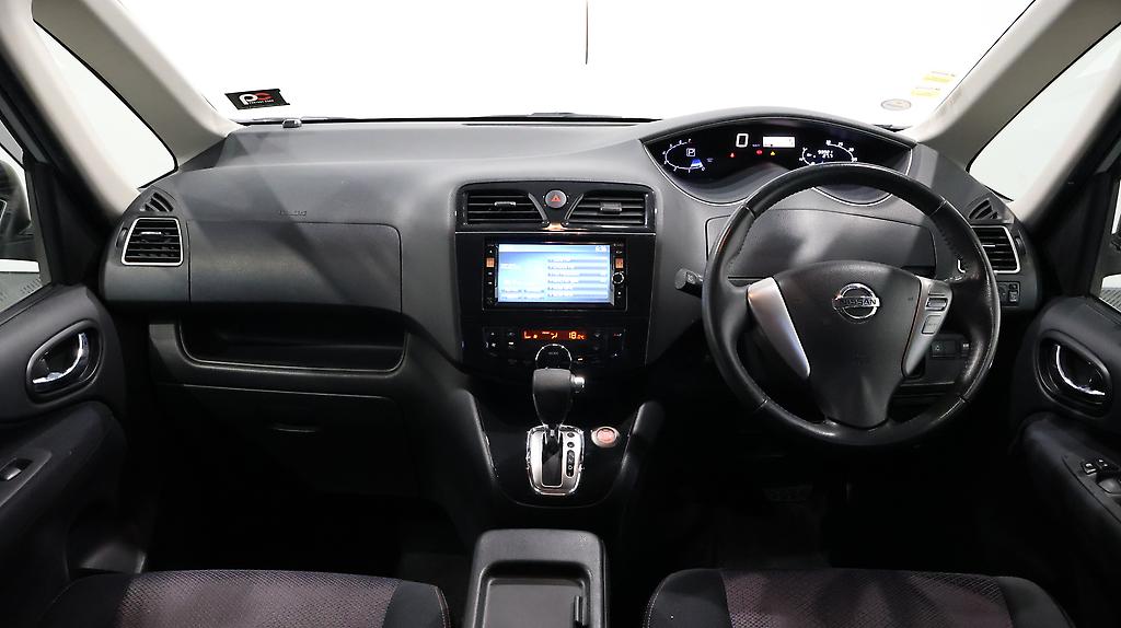 2012 Nissan Serena Highway Star Hybrid image 327708