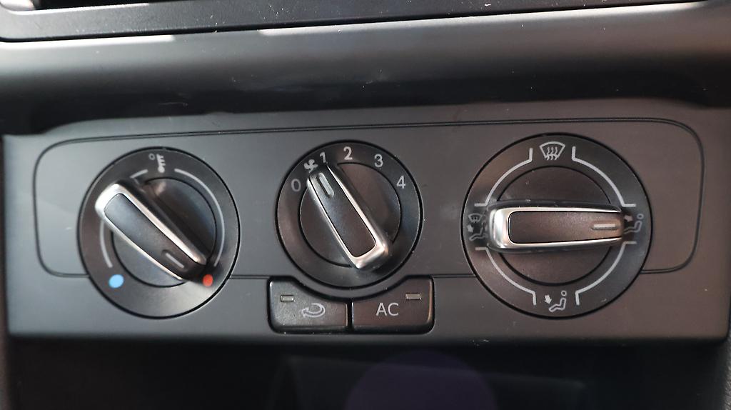 2014 Volkswagen Polo 63KW 7DSG image 328410