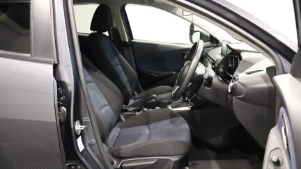 2015 Mazda Demio 13S image 327067